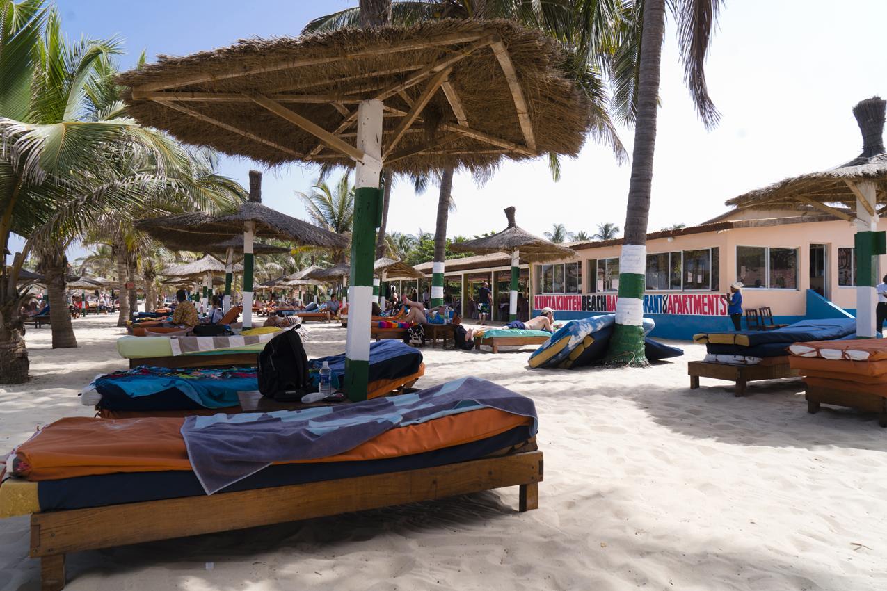 Kunta Kinteh Beach Complex Kotu Bagian luar foto